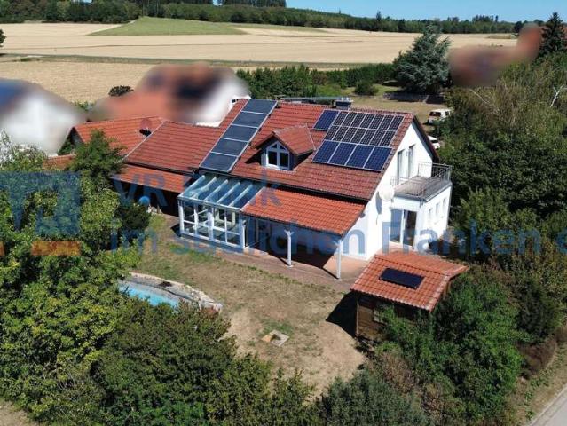 Haus zum Kaufen in Burgsalach 447.000,00 EUR 151.1 m²