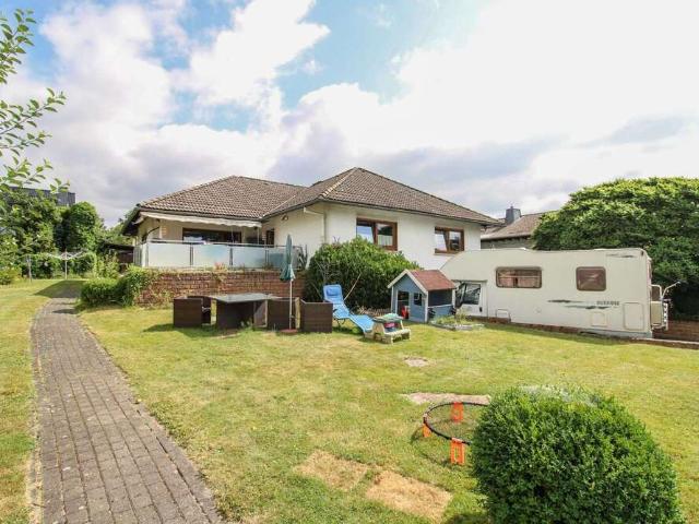 Haus zum Kaufen in Burgwald 349.000,00 EUR 187 m²