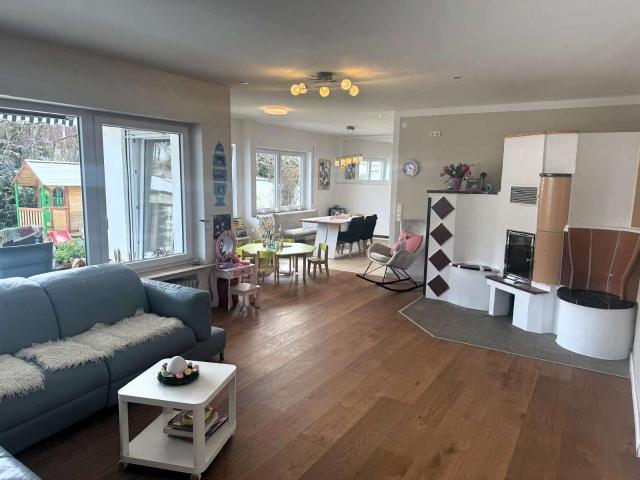 Haus zum Kaufen in Burladingen 689.000,00 EUR 305 m²