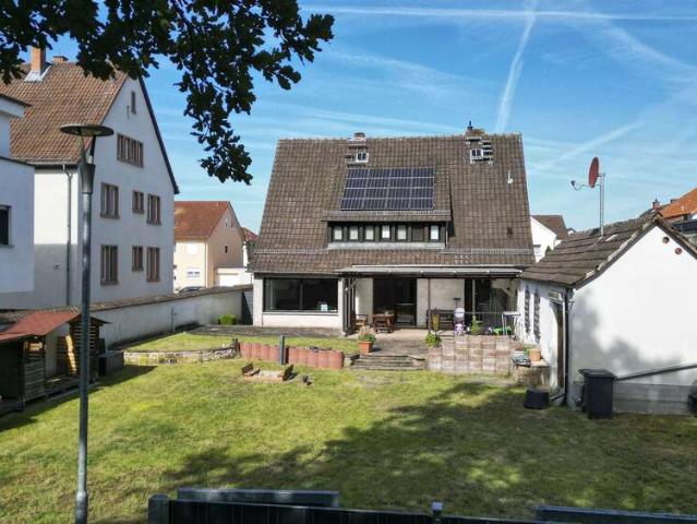 Haus zum Kaufen in Bürstadt Riedrode 695.000,00 EUR 180 m²