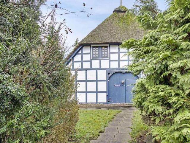 Haus zum Kaufen in Gnarrenburg 310.000,00 EUR 232 m²