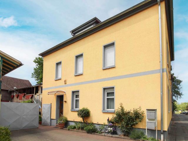 Haus zum Kaufen in Gotha 420.000,00 EUR 215.91 m²
