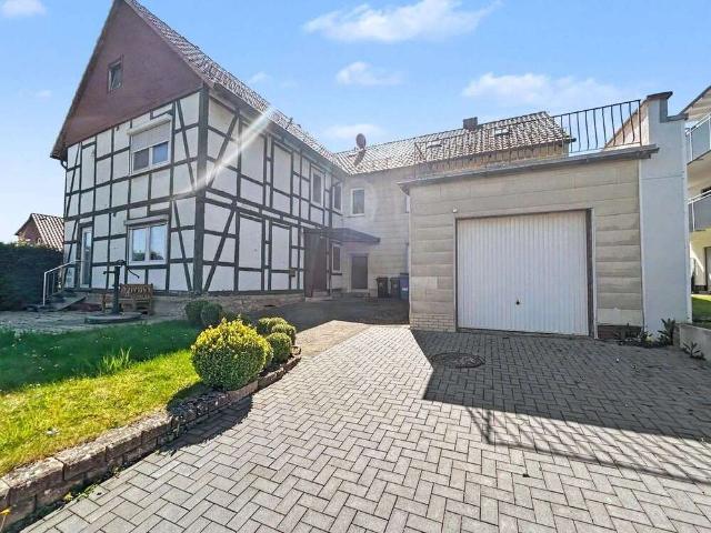 Haus zum Kaufen in Göttingen 349.000,00 EUR 302.6 m²