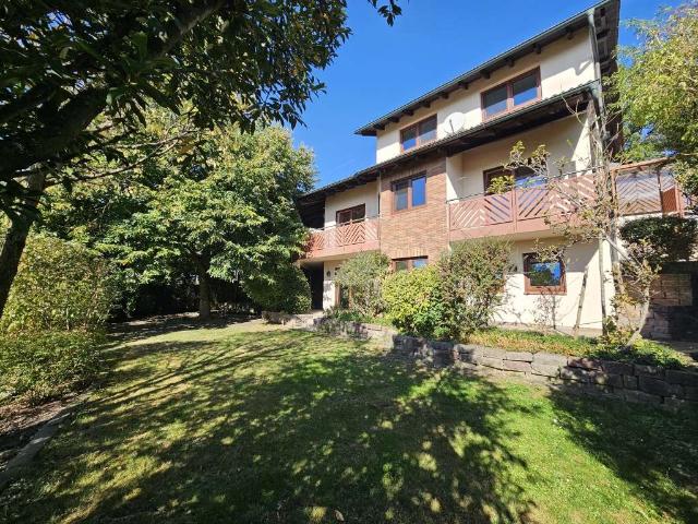 Haus zum Kaufen in Goldbach 980.000,00 EUR 219.13 m²
