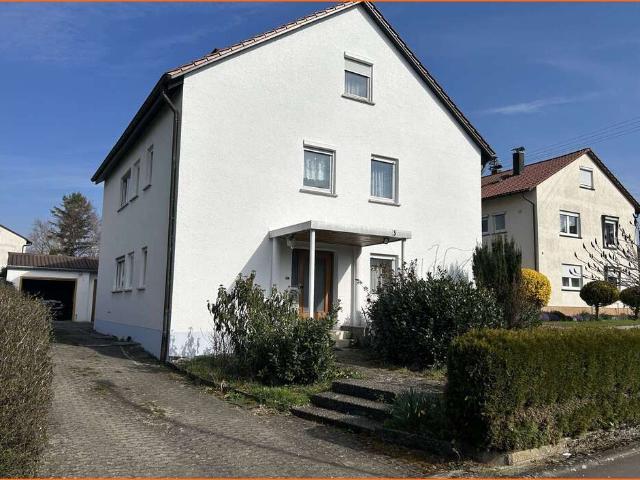 Haus zum Kaufen in Gomaringen 450.000,00 EUR 147.34 m²