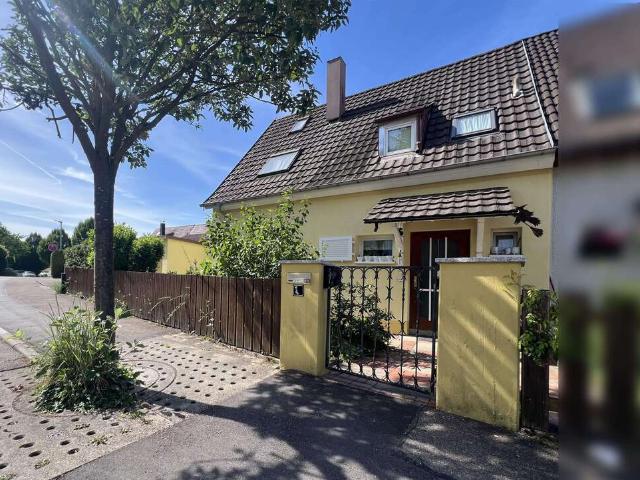 Haus zum Kaufen in Göppingen 375.000,00 EUR 100 m²