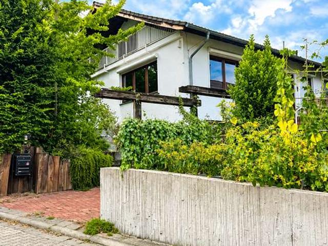 Haus zum Kaufen in Gau Bischofsheim 969.000,00 EUR 164.03 m²