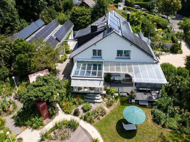 Haus zum Kaufen in Gaienhofen 1.920.000,00 EUR 300 m²