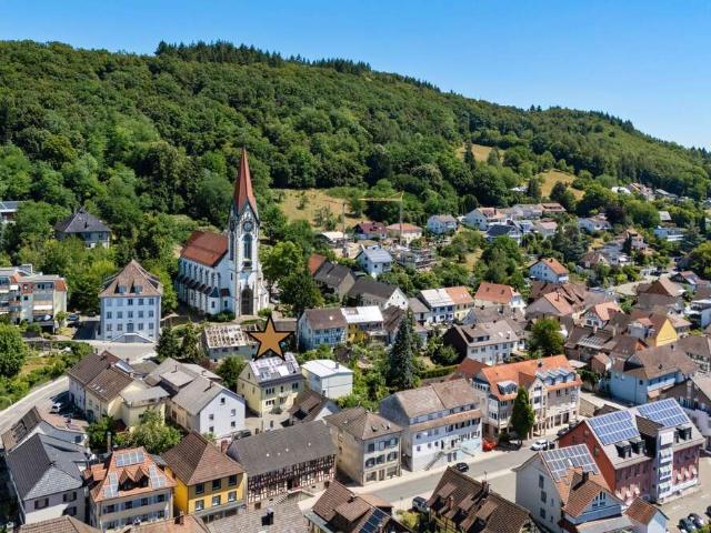 Haus zum Kaufen in Gailingen am Hochrhein 575.000,00 EUR 212 m²