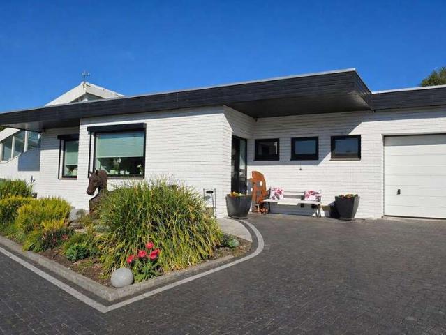 Haus zum Kaufen in Ganderkesee 594.800,00 EUR 198 m²