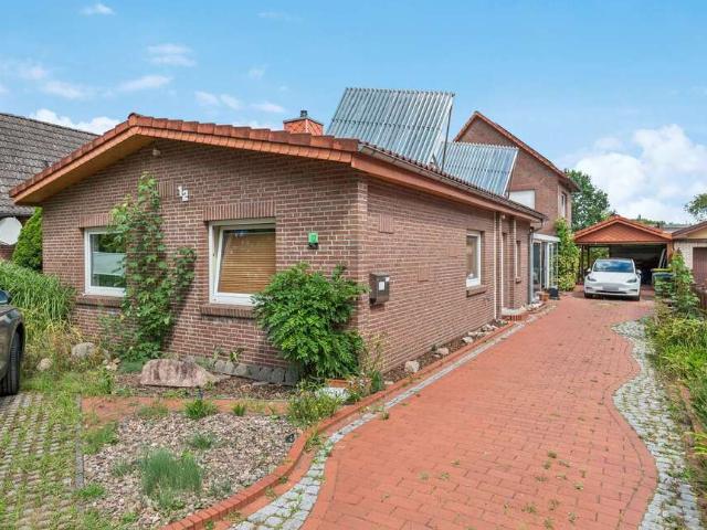 Haus zum Kaufen in Ganderkesee 615.000,00 EUR 211.93 m²