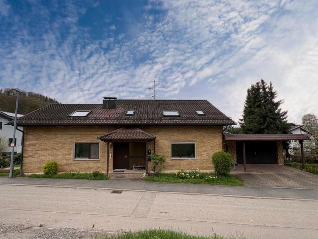 Haus zum Kaufen in Gärtringen 719.000,00 EUR 268 m²