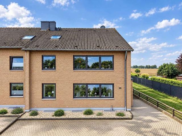 Haus zum Kaufen in Geilenkirchen 399.000,00 EUR 244 m²