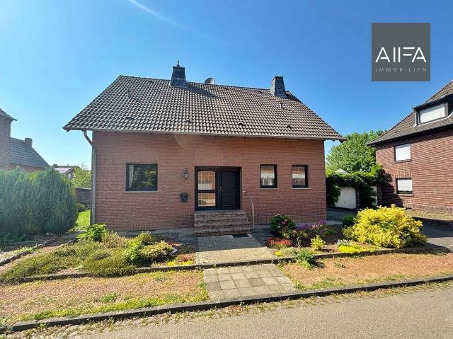 Haus zum Kaufen in Geilenkirchen Leiffarth 279.000,00 EUR 120 m²