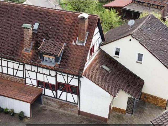 Haus zum Kaufen in Geiselbach 385.000,00 EUR 285 m²