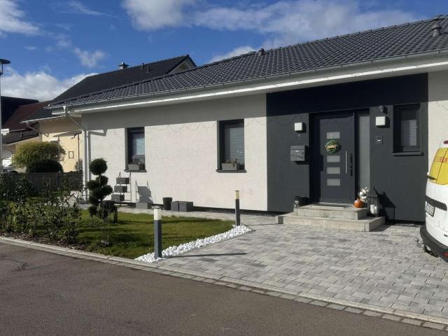 Haus zum Kaufen in Geisingen 600.000,00 EUR 121 m²