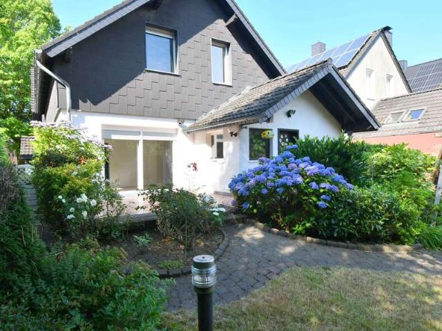 Haus zum Kaufen in Gelsenkirchen Buer 485.000,00 EUR 231 m²
