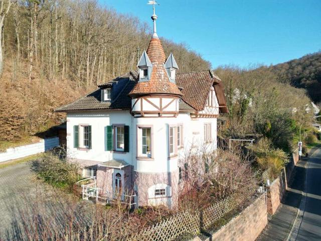 Haus zum Kaufen in Gemünden 365.000,00 EUR 176.33 m²