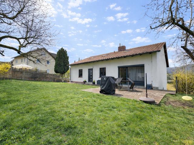 Haus zum Kaufen in Gemünden 395.000,00 EUR 226 m²