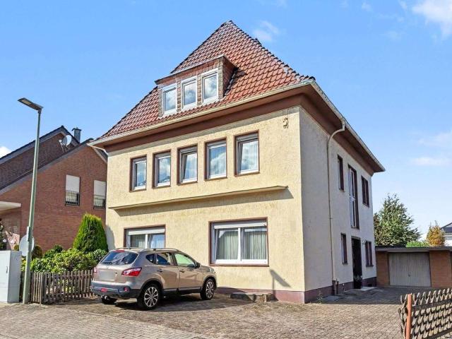 Haus zum Kaufen in Georgsmarienhütte 279.000,00 EUR 230 m²