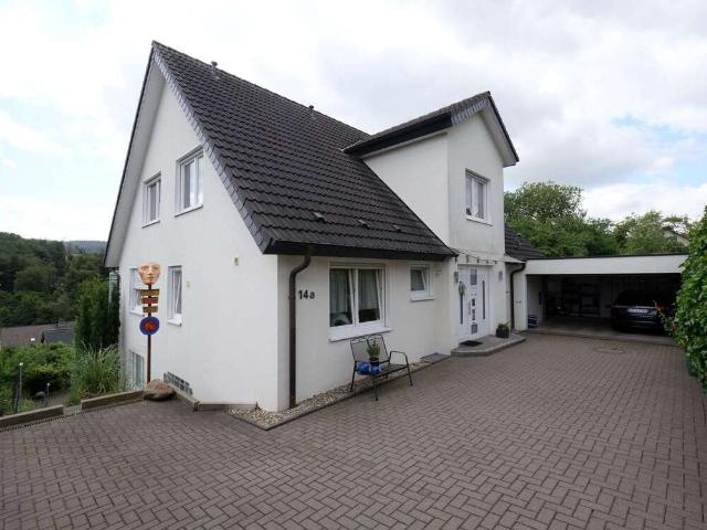 Haus zum Kaufen in Georgsmarienhütte 439.000,00 EUR 254 m²