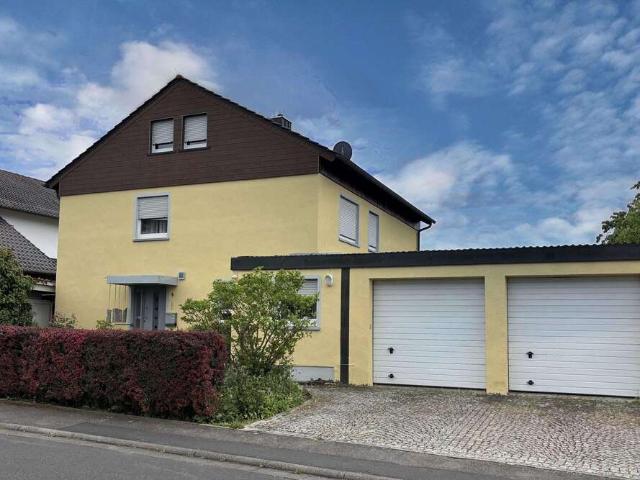Haus zum Kaufen in Gerolzhofen 449.000,00 EUR 200 m²