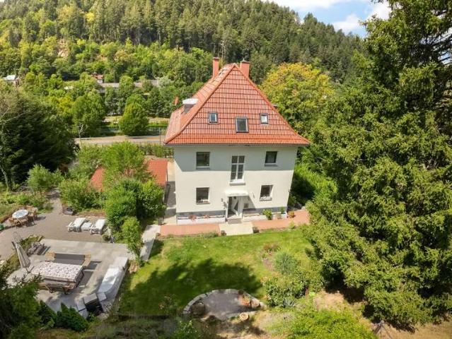 Haus zum Kaufen in Gernsbach Scheuern 1.290.000,00 EUR 272 m²