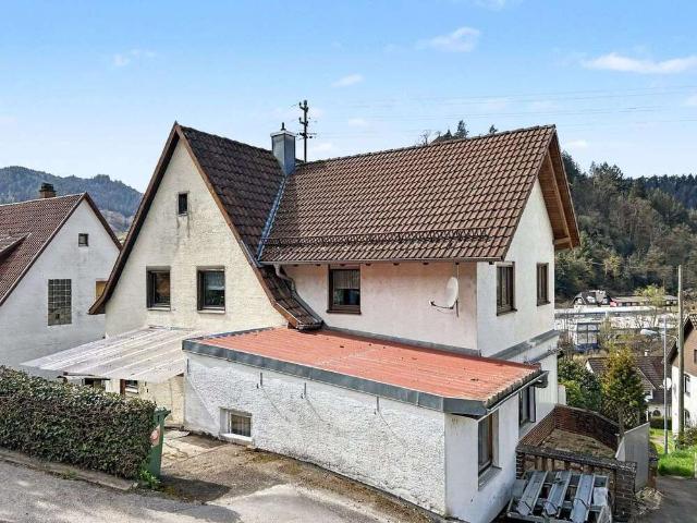Haus zum Kaufen in Gernsbach 319.000,00 EUR 210 m²