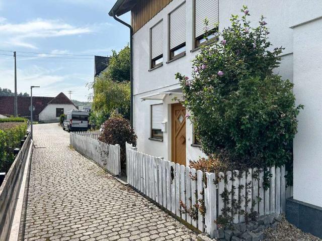 Haus zum Kaufen in Giengen an der Brenz Burgberg 330.000,00 EUR 143.85 m²