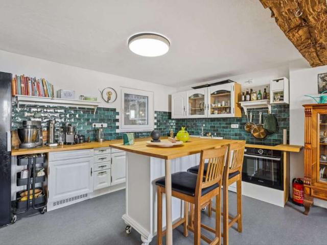 Haus zum Kaufen in Gießen 419.500,00 EUR 145.43 m²