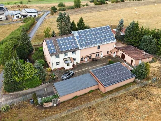 Haus zum Kaufen in Gillenfeld 479.000,00 EUR 260 m²