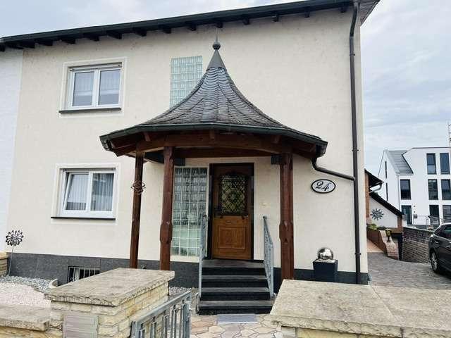 Haus zum Kaufen in Ginsheim Gustavsburg 550.000,00 EUR 150 m²