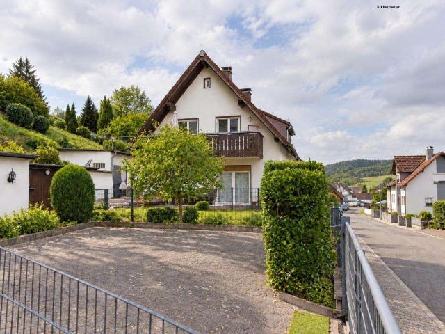 Haus zum Kaufen in Glashütten 450.000,00 EUR 170 m²