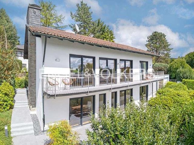 Haus zum Kaufen in Glashütten 998.000,00 EUR 284 m²
