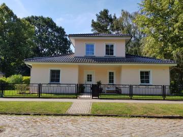 Haus zum Kaufen in Glienicke Nordbahn 990.000,00 EUR 141.28 m²