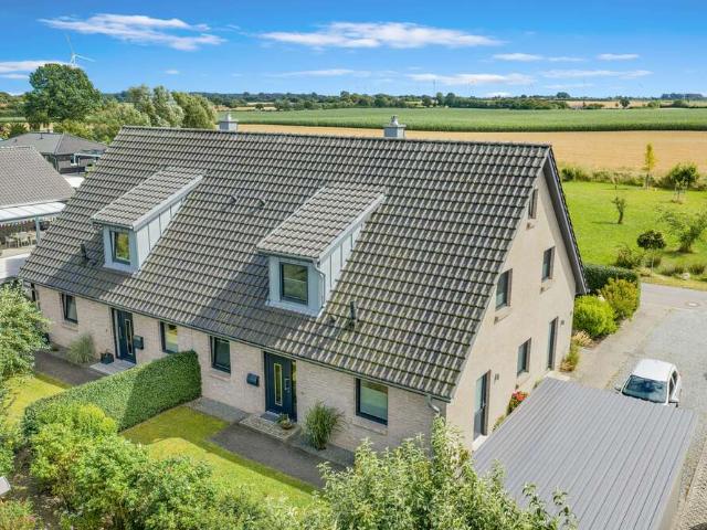 Haus zum Kaufen in Grundhof 415.000,00 EUR 123 m²
