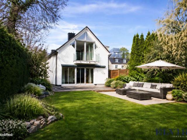 Haus zum Kaufen in Grünwald 1.390.000,00 EUR 165 m²