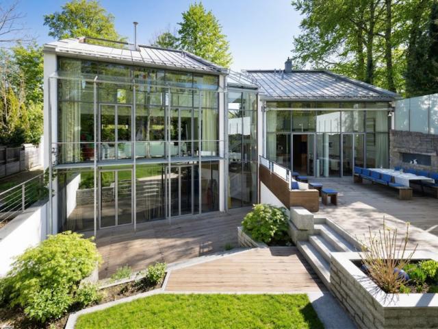 Haus zum Kaufen in Grunwald 4.850.000,00 EUR 361 m²