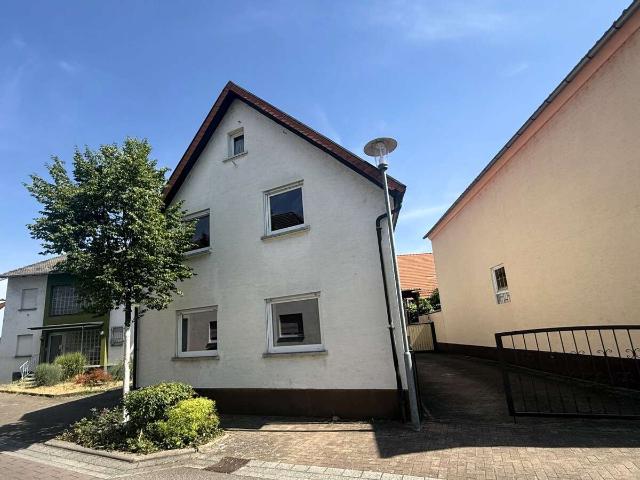 Haus zum Kaufen in Graben Neudorf 329.000,00 EUR 166.67 m²