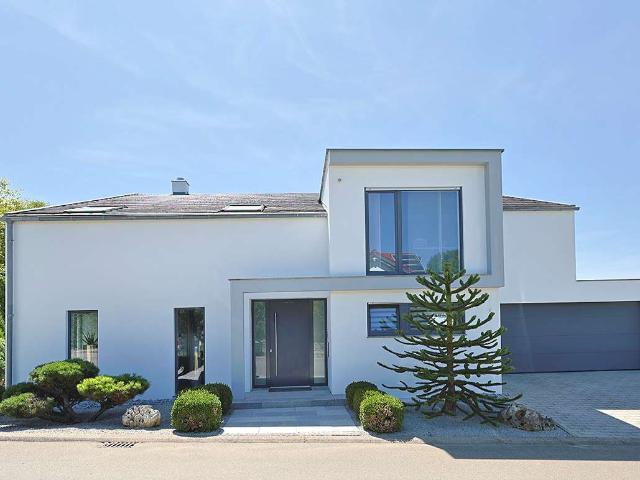 Haus zum Kaufen in Grafenau 1.380.000,00 EUR 280 m²