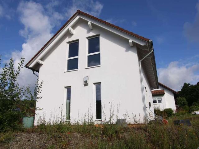 Haus zum Kaufen in Gräfendorf 279.000,00 EUR 136.4 m²