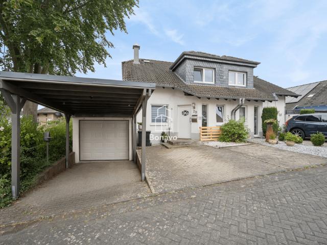 Haus zum Kaufen in Grafschaft 429.000,00 EUR 143 m²