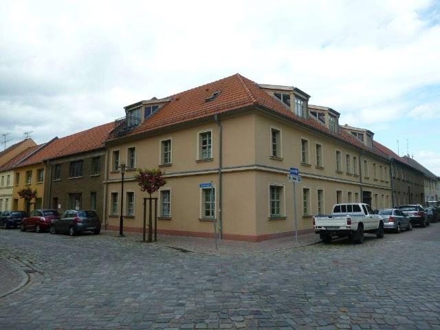 Haus zum Kaufen in Gransee 750.000,00 EUR 450 m²