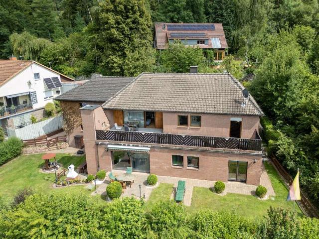 Haus zum Kaufen in Grasellenbach Hammelbach 580.000,00 EUR 295 m²