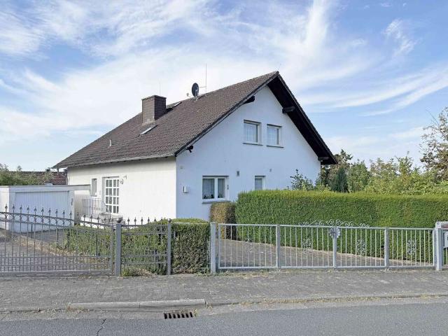 Haus zum Kaufen in Grävenwiesbach 480.000,00 EUR 195.73 m²