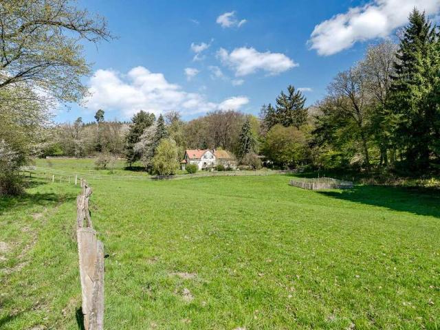 Haus zum Kaufen in Grävenwiesbach 895.000,00 EUR 249 m²