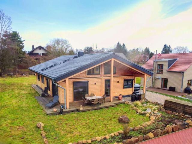 Haus zum Kaufen in Grebenhain Ilbeshausen 598.000,00 EUR 119.5 m²