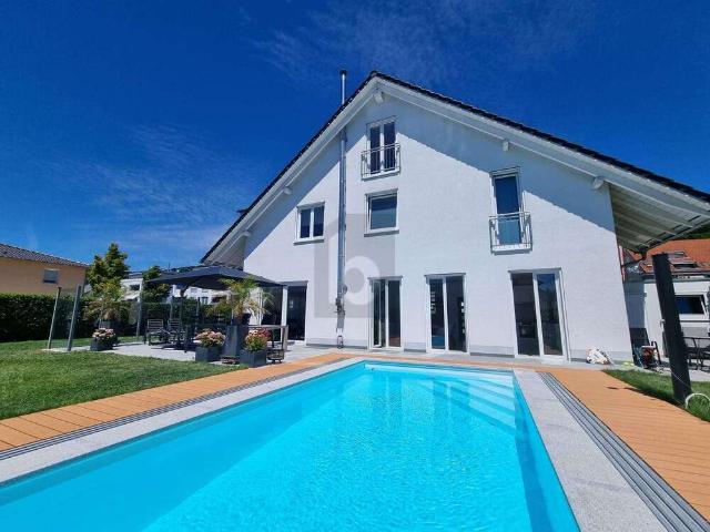 Haus zum Kaufen in Grenzach Wyhlen 995.000,00 EUR 195 m²