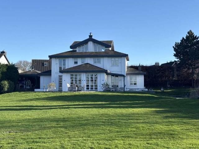 Haus zum Kaufen in Grevenbroich 1.450.000,00 EUR 289 m²