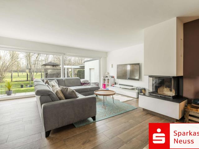 Haus zum Kaufen in Grevenbroich 749.000,00 EUR 155 m²